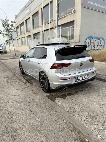 Usado VW Golf VIII GTI Clubsport 301 CV (221 kW) 2022 Gris / plata Berlina