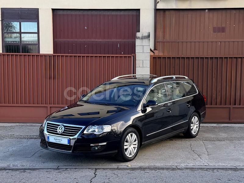 Negro Usado 2005 VW Passat Highline Familiar | 4990 € (Precio justo) - Imagen 1/4
