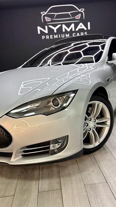 Usado Tesla Model S 309 kW (421 CV) 2016 Gris Utilitario