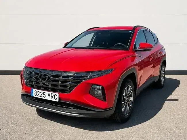 Usado Hyundai Tucson 136 CV (100 kW) 2024 Rojo SUV