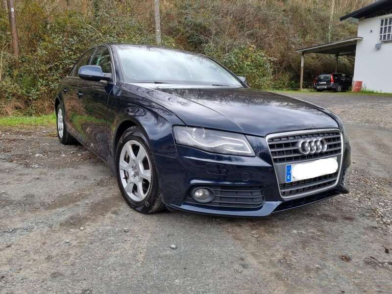 Azul Usado 2010 Audi A4 Berlina | 6500 € - Imagen 1/4