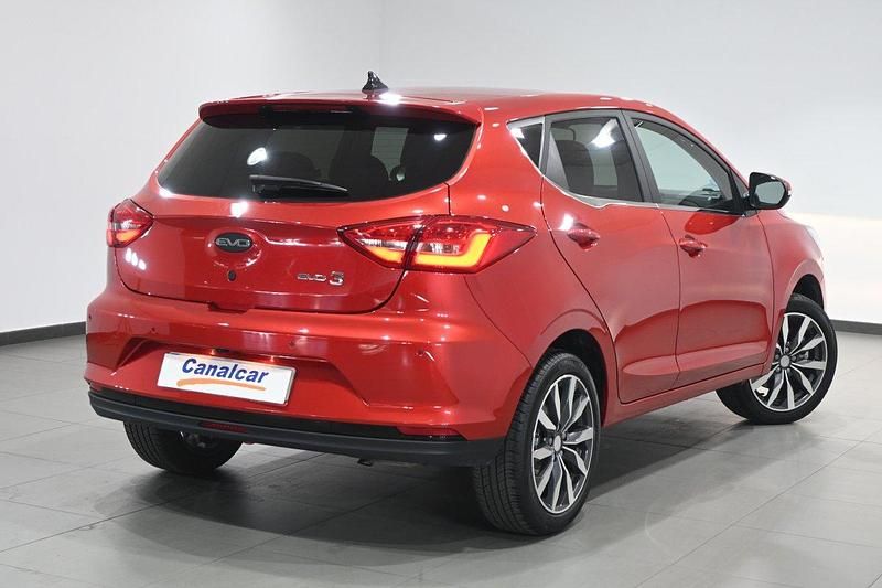 Usado EVO Evo 3 107 CV (78 kW) 2024 Rojo SUV