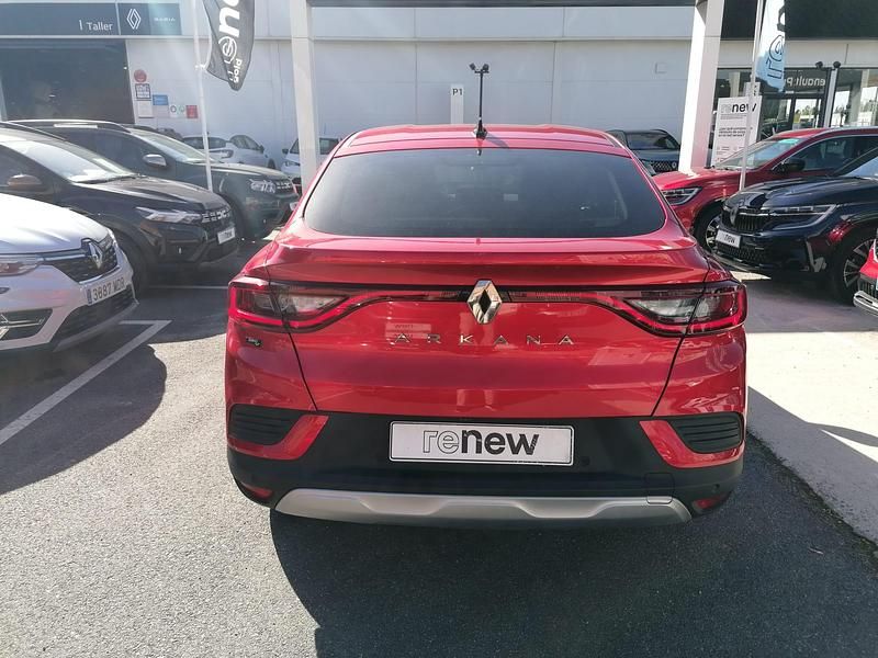 Usado Renault Arkana Zen 140 CV (102 kW) 2021 Rojo SUV