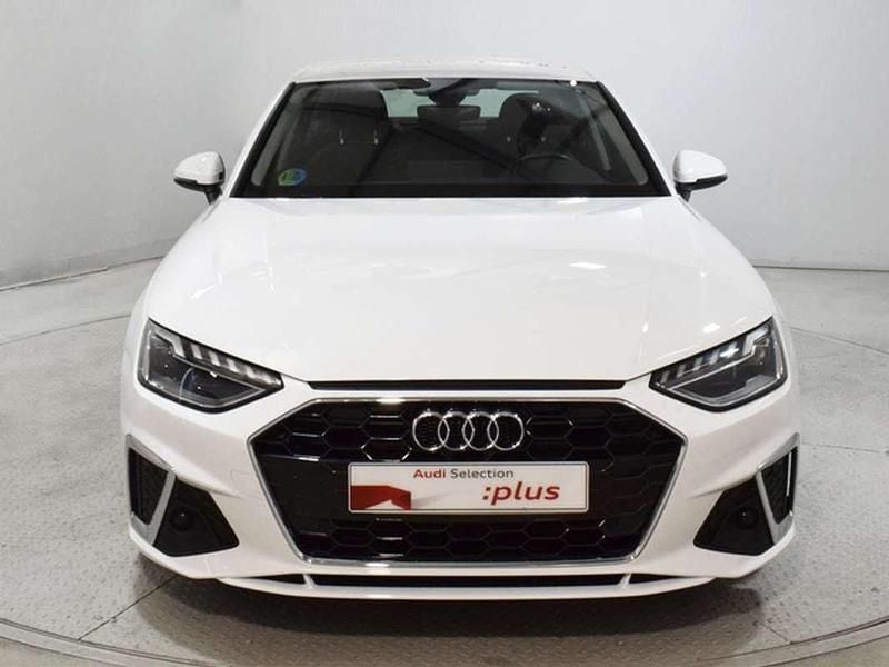Usado Audi A4 S-Line 136 CV (100 kW) 2021 Blanco Berlina