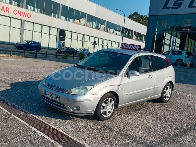 Gris / plata Usado 2004 Ford Focus Trend Berlina | 3500 € (Caro) - Imagen 1/4