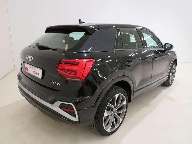 Usado Audi Q2 Ambiente 150 CV (110 kW) 2025 Negro SUV