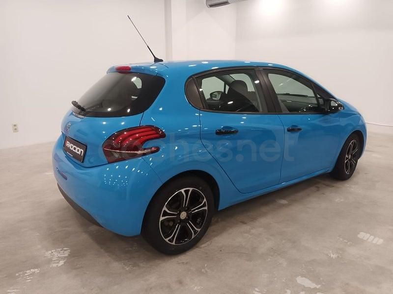 Usado Peugeot 208 Active 99 CV (72 kW) 2019 Azul Utilitario
