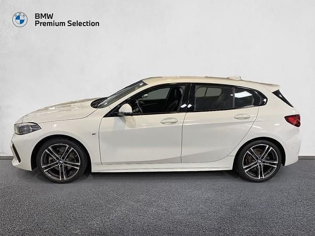 Usado BMW 116 Shadowline 116 CV (85 kW) 2020 Blanco Utilitario