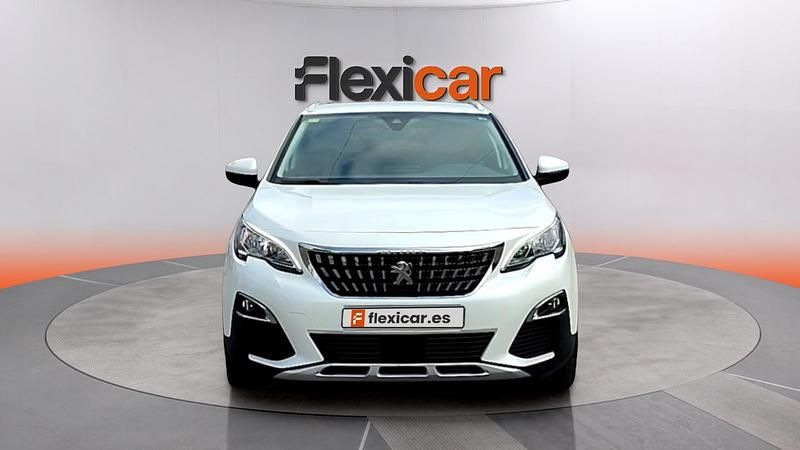Usado Peugeot 3008 Allure 165 CV (121 kW) 2018 Blanco SUV