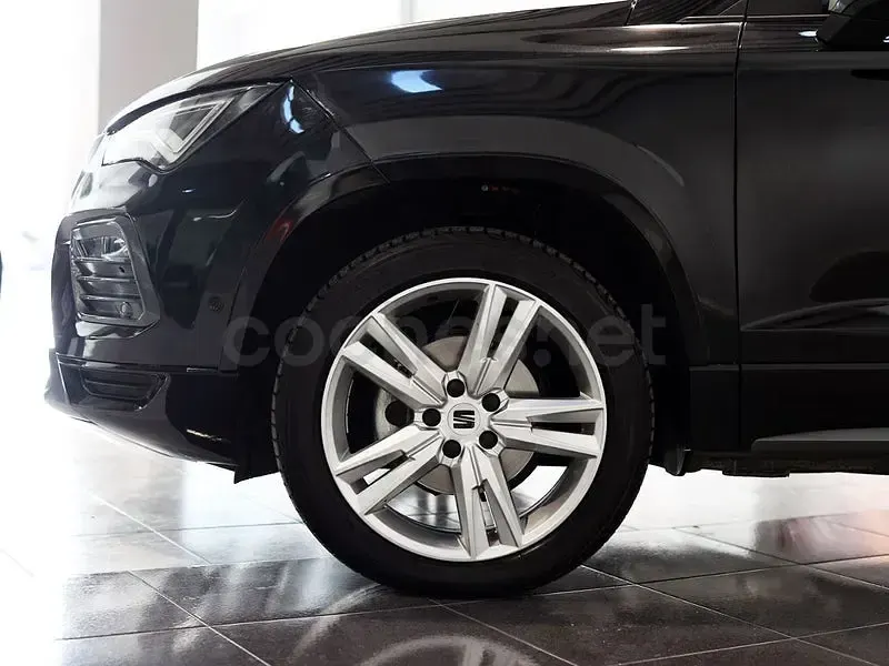 Usado Seat Ateca FR 150 CV (110 kW) 2024 Negro SUV