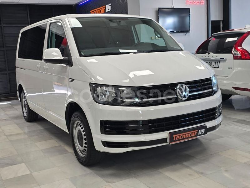Blanco Usado 2016 VW Caravelle Trendline Monovolumen | 21.900 € (Buen precio) - Imagen 1/4