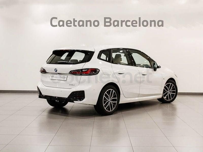 Usado BMW 218 Comfort Edition 150 CV (110 kW) 2025 Blanco Familiar