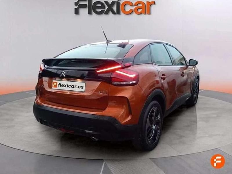 Begagnad Citroën C4 Feel 131 HK (96 kW) 2022 Orange Halvkombi