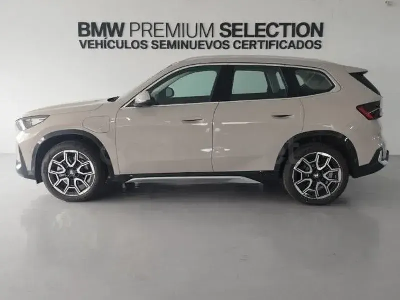 Usado BMW X1 Comfort Edition 245 CV (180 kW) 2026 Gris / plata SUV