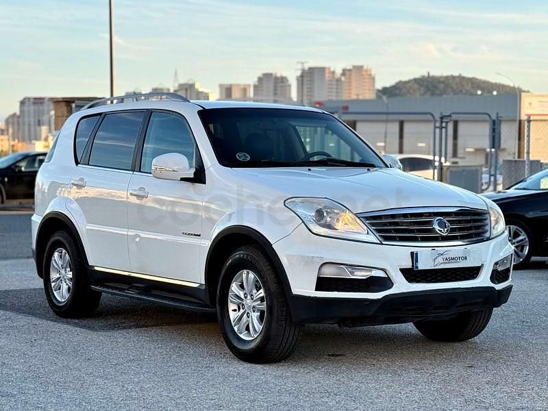 Usado Ssangyong (KGM) Rexton Premium Plus 155 CV (114 kW) 2014 Blanco SUV