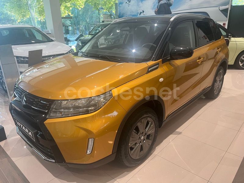 Amarillo Nuevo 2024 Suzuki Vitara SUV | 24.999 € - Imagen 1/4