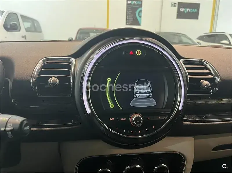 Usado Mini Cooper D Clubman 150 CV (110 kW) 2016 Verde Familiar