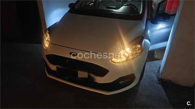 Usado Ford Fiesta ST-Line 100 CV (73 kW) 2017 Blanco Berlina