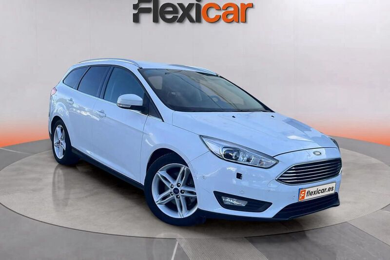 Gris Usado 2017 Ford Focus Titanium Familiar | 11.190 € (Super precio) - Imagen 1/4