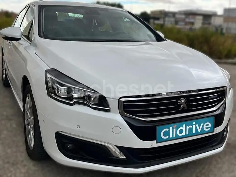 Usado Peugeot 508 SW GT-line 150 CV (110 kW) 2015 Blanco Familiar