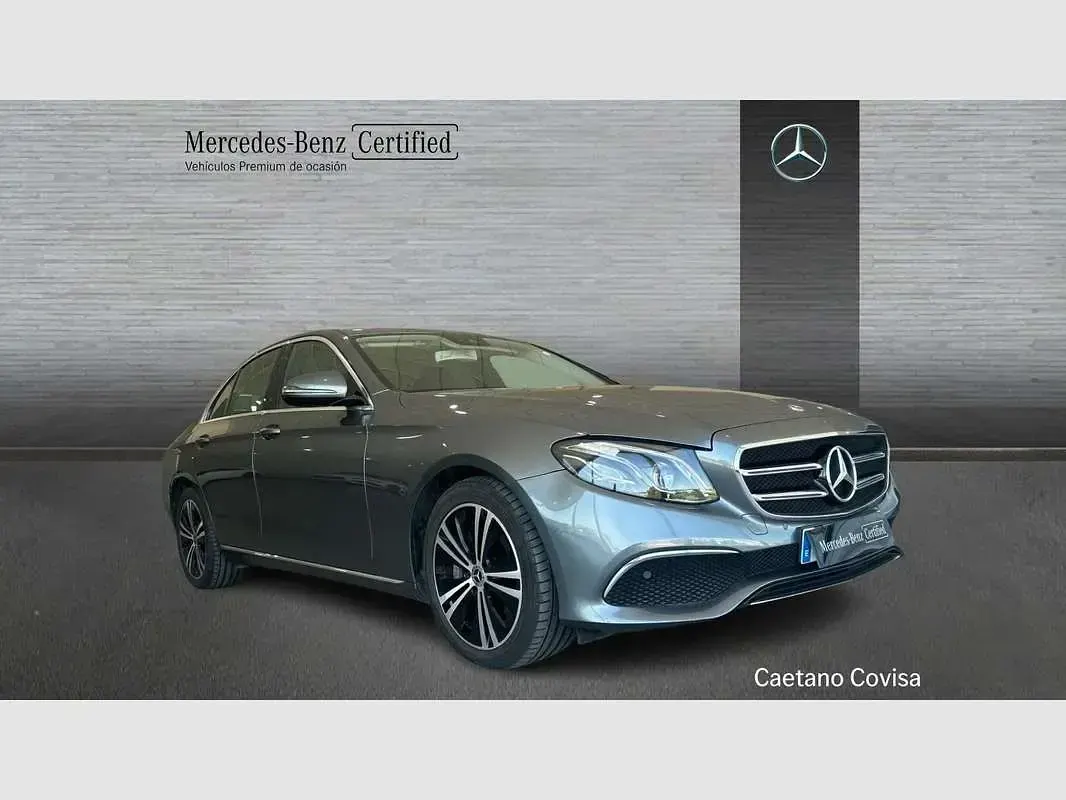 Usado Mercedes E400 340 CV (250 kW) 2019 Gris Berlina