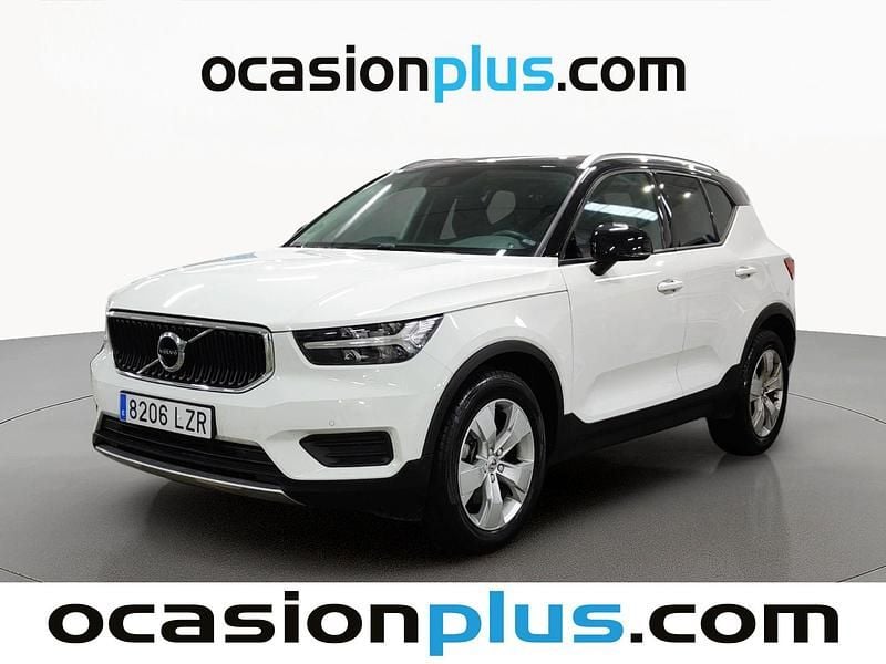 Usado Volvo XC40 Momentum 163 CV (119 kW) 2022 Blanco SUV