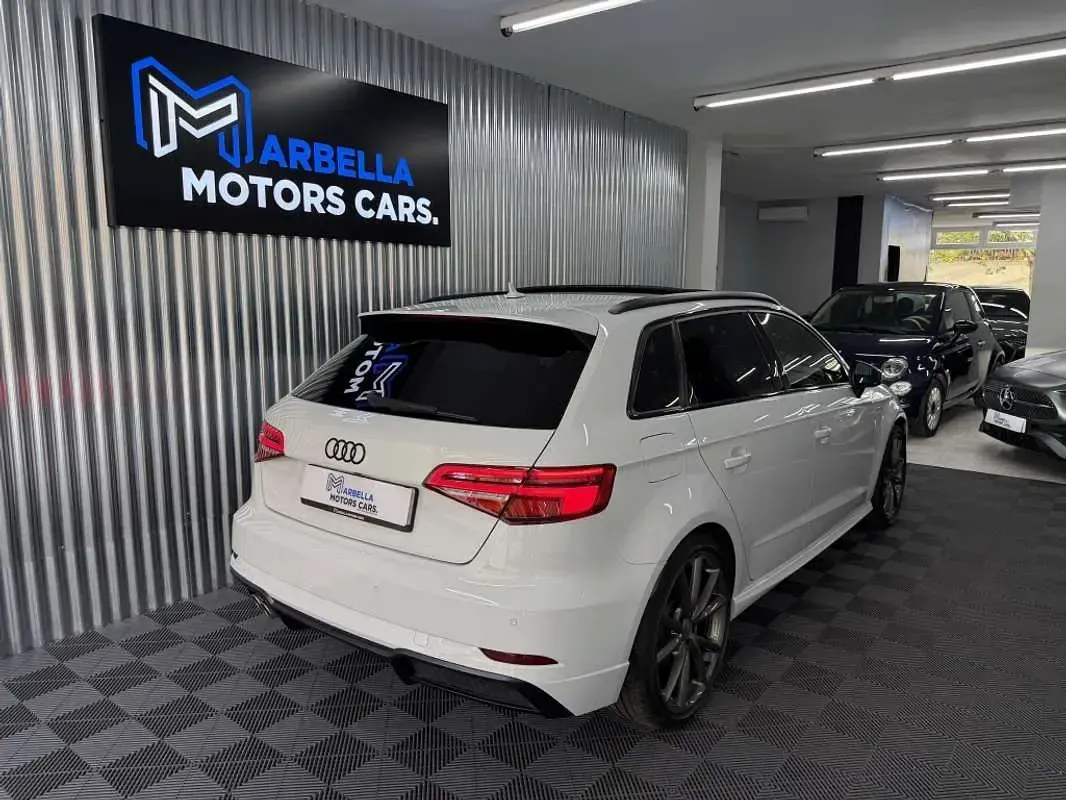 Usado Audi A3 Sportback S-Line 150 CV (110 kW) 2018 Blanco Utilitario