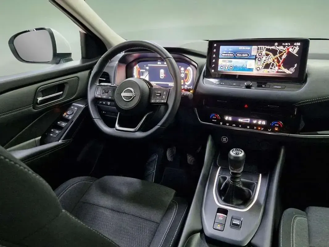 Usado Nissan Qashqai N-Connecta 139 CV (102 kW) 2023 Blanco SUV