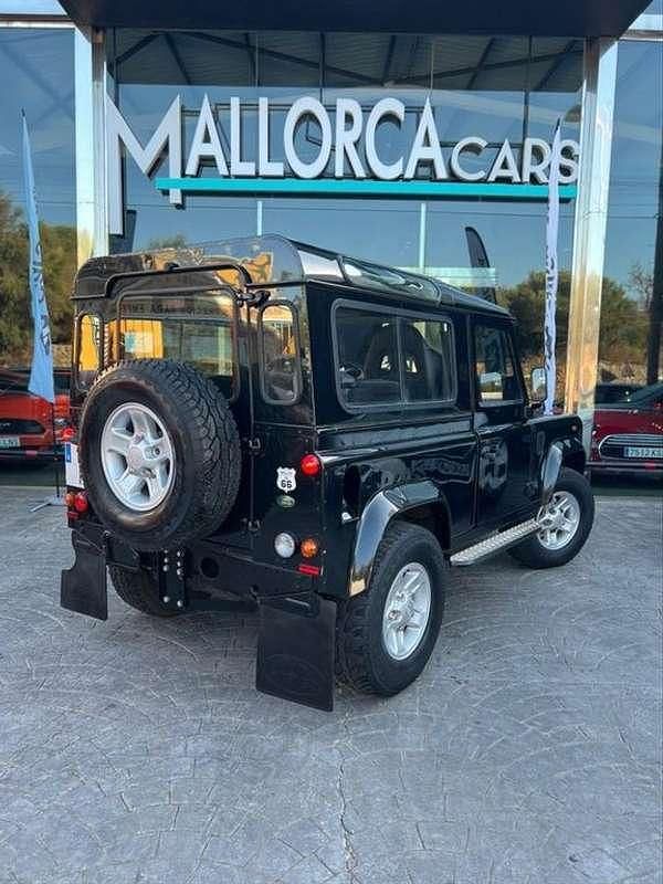 Usado Land Rover Defender 122 CV (89 kW) 2007 Negro Familiar
