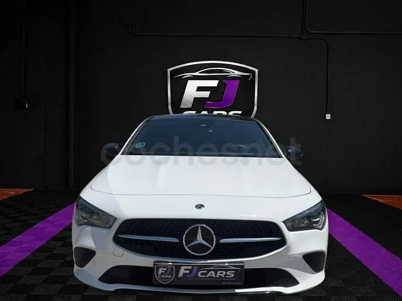 Usado Mercedes CLA200 163 CV (119 kW) 2023 Blanco Coupe