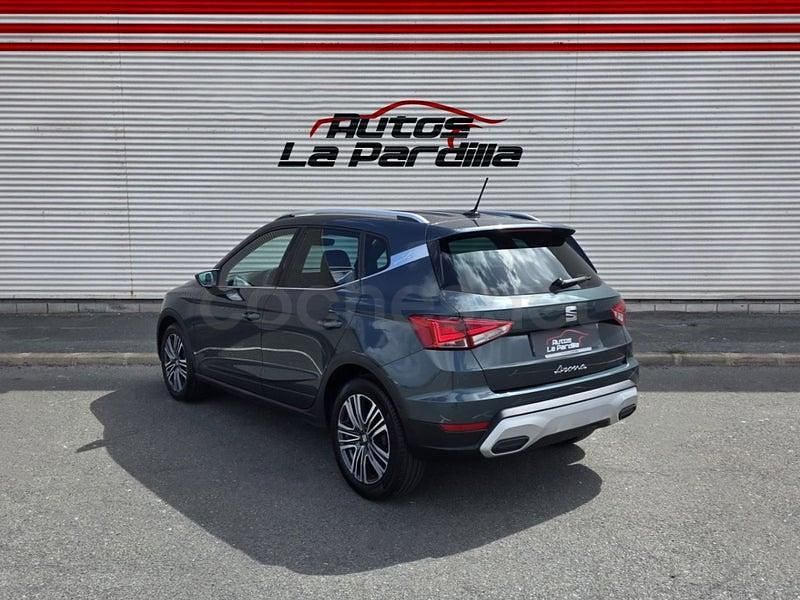 Usado Seat Arona Xperience 110 CV (80 kW) 2022 Verde SUV