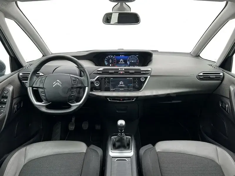 Usado Citroën C4 SpaceTourer Shine 130 CV (95 kW) 2021 Blanco Monovolumen