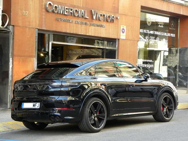 Usado Porsche Cayenne 460 CV (338 kW) 2023 Negro SUV