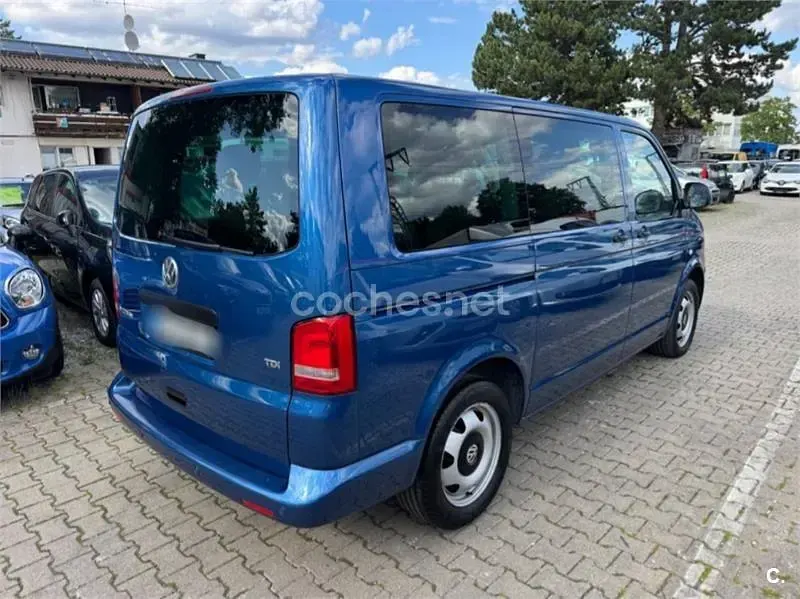 Usado VW Multivan Comfortline 102 CV (75 kW) 2010 Azul Monovolumen