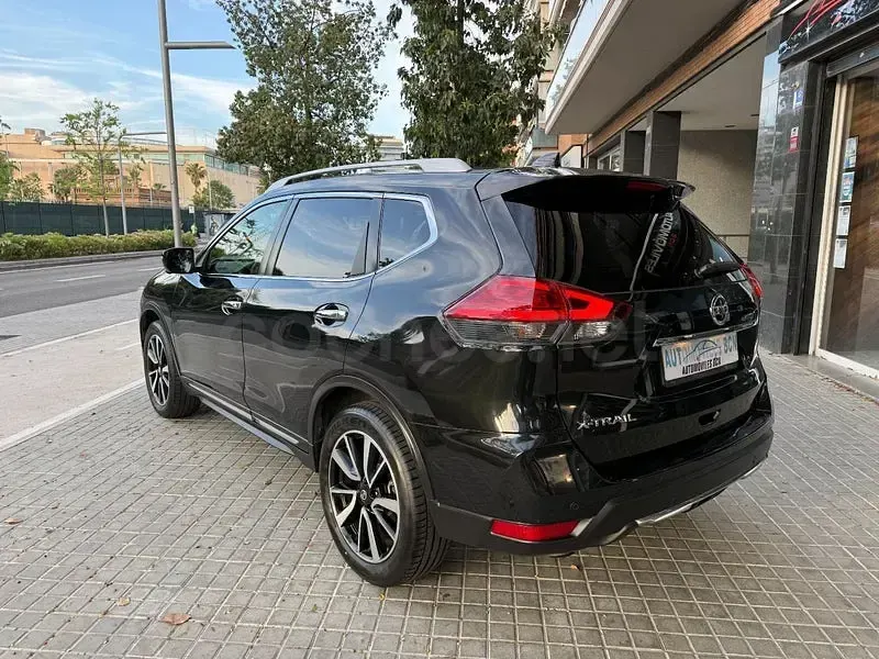 Usado Nissan X-Trail Tekna 163 CV (119 kW) 2018 Marrón SUV