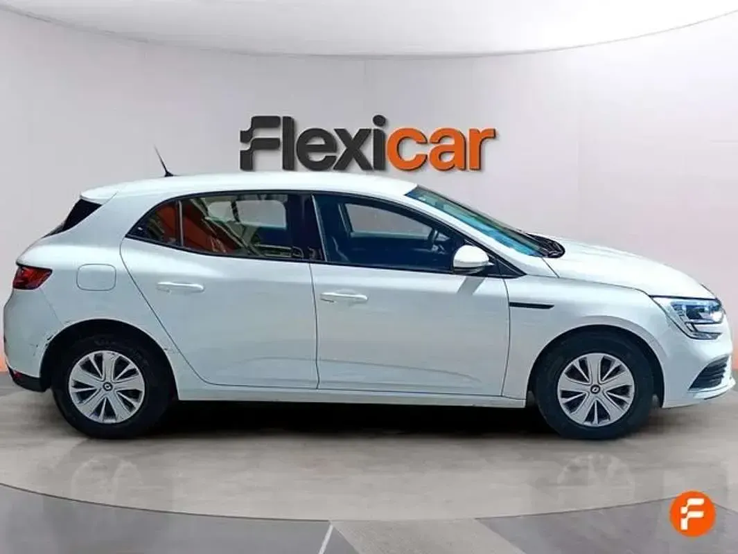 Usado Renault Mégane Intens 101 CV (74 kW) 2016 Blanco Utilitario