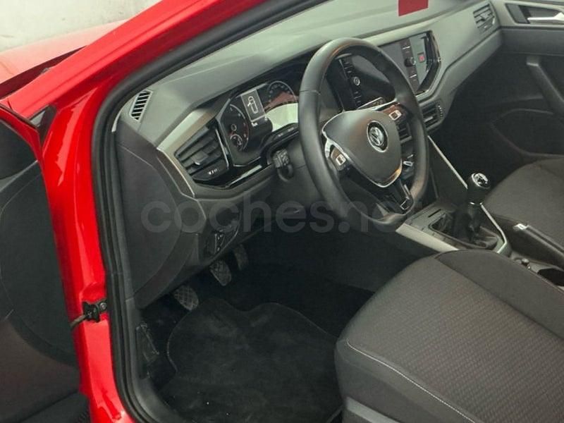 Usado VW Polo Advance 95 CV (69 kW) 2020 Rojo Utilitario