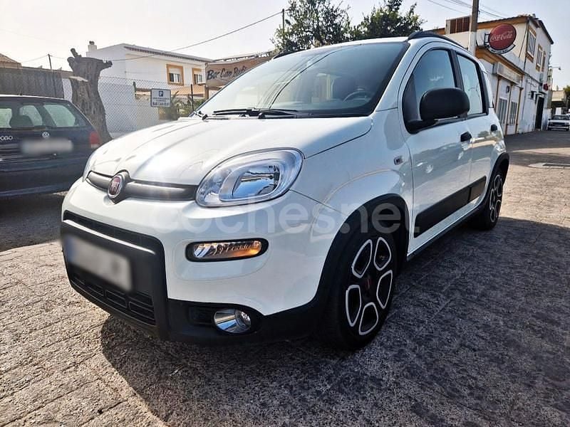Blanco Usado 2022 Fiat Panda Sport Utilitario | 11.500 € (Precio justo) - Imagen 1/4