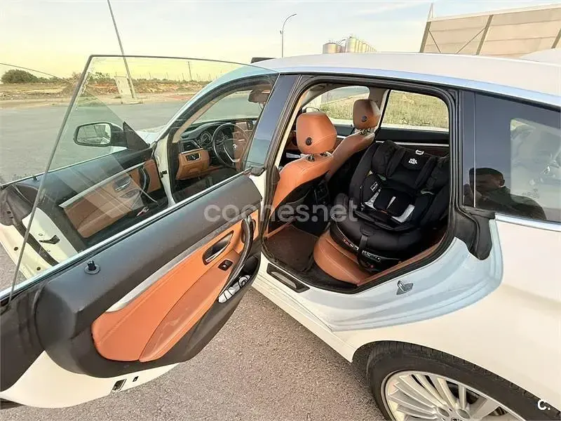 Usado BMW 320 Luxury Line 184 CV (135 kW) 2015 Blanco Berlina
