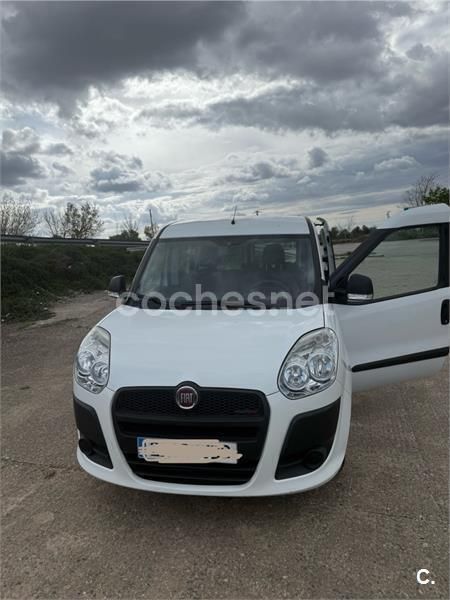 Blanco Usado 2014 Fiat Doblò Dynamic Monovolumen | 8499 € (Precio justo) - Imagen 1/2