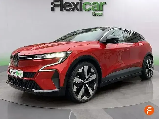 Usado Renault Mégane IV Equilibre 95 kW (130 CV) 2022 Rojo