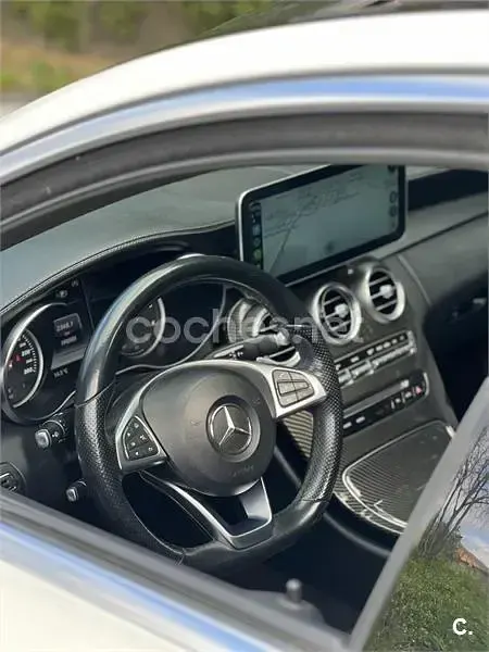 Usado Mercedes C220 AMG line 170 CV (125 kW) 2014 Blanco Berlina
