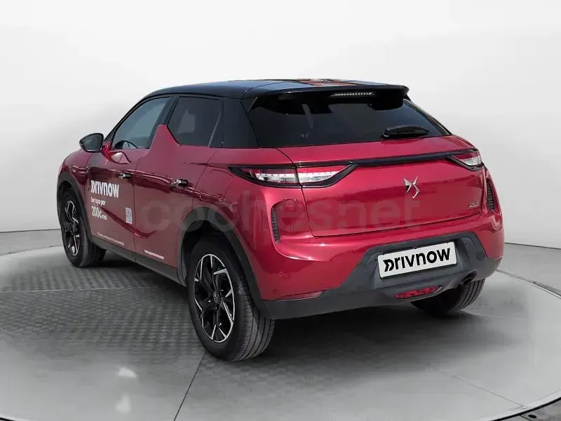 Usado DS Automobiles DS3 Crossback So Chic 130 CV (95 kW) 2021 Rojo SUV