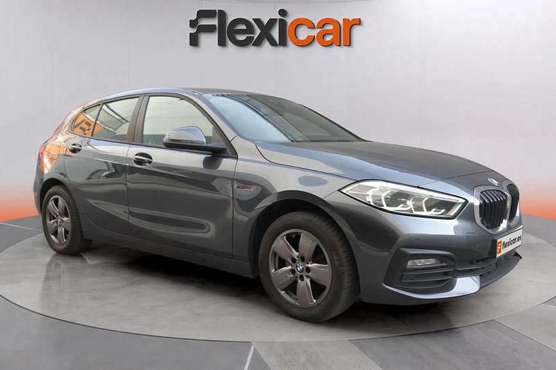 Gris Usado 2021 BMW 116 Utilitario | 17.990 € (Buen precio) - Imagen 1/4