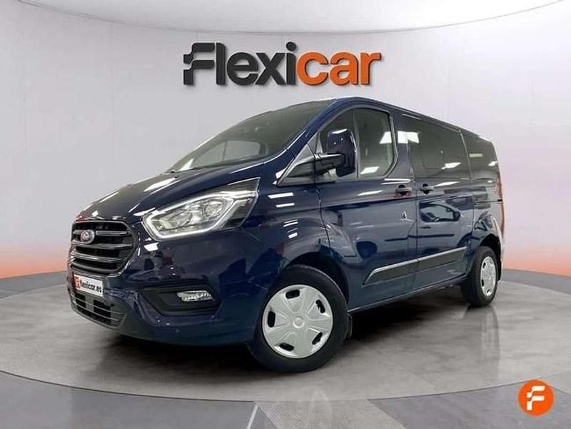 Usado Ford Tourneo Trend 136 CV (100 kW) 2023 Azul Monovolumen