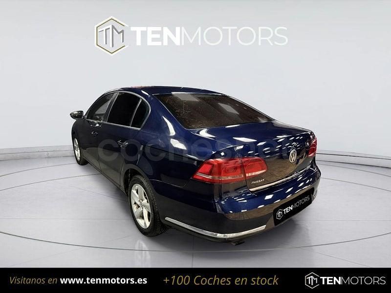 Usado VW Passat Advance 105 CV (77 kW) 2011 Azul Berlina