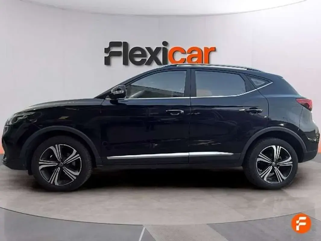 Usado MG ZS Comfort 106 CV (77 kW) 2022 Negro SUV