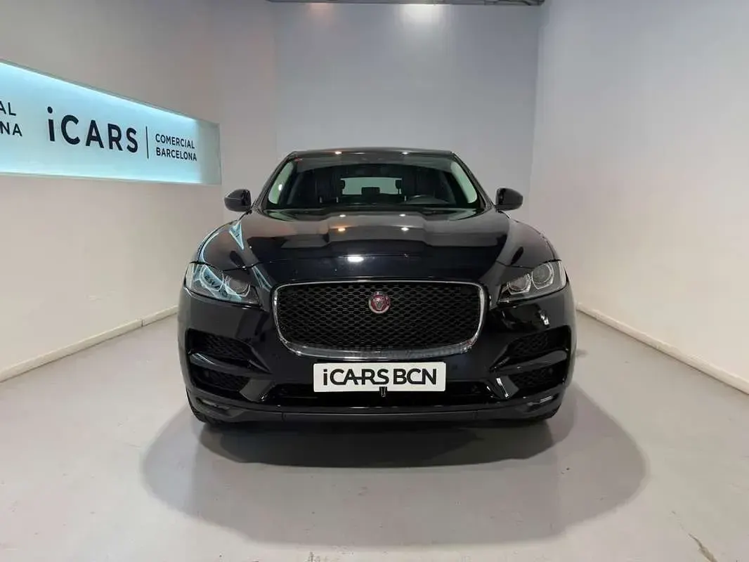 Usado Jaguar F-Pace Pure 180 CV (132 kW) 2016 Negro SUV