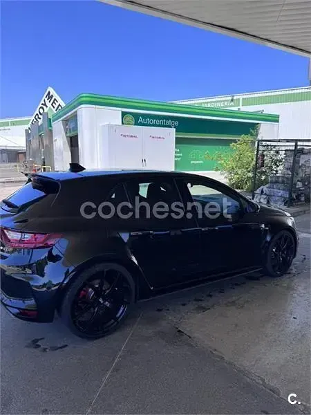 Usado Renault Mégane IV Trophy 300 CV (220 kW) 2019 Negro Berlina
