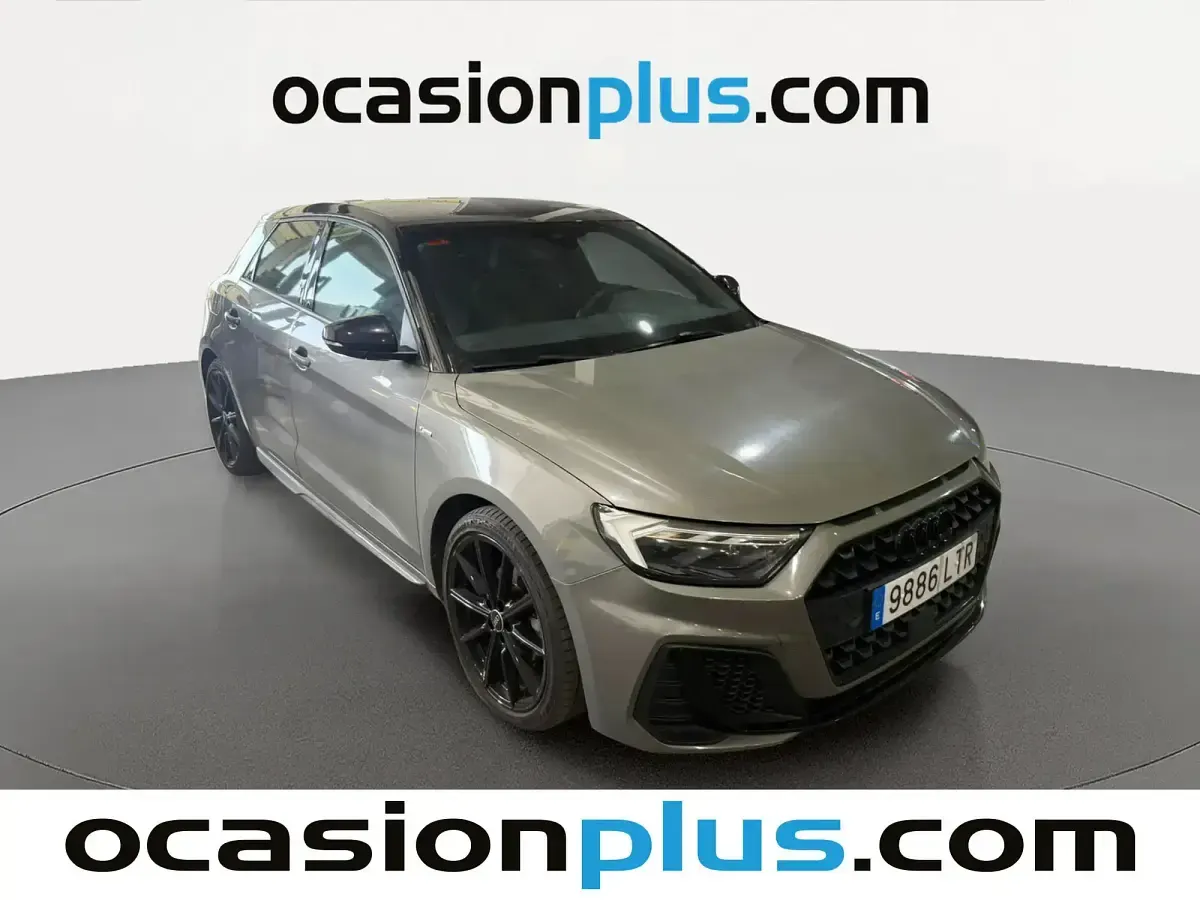 Usado Audi A1 S-Line 150 CV (110 kW) 2021 Gris SUV